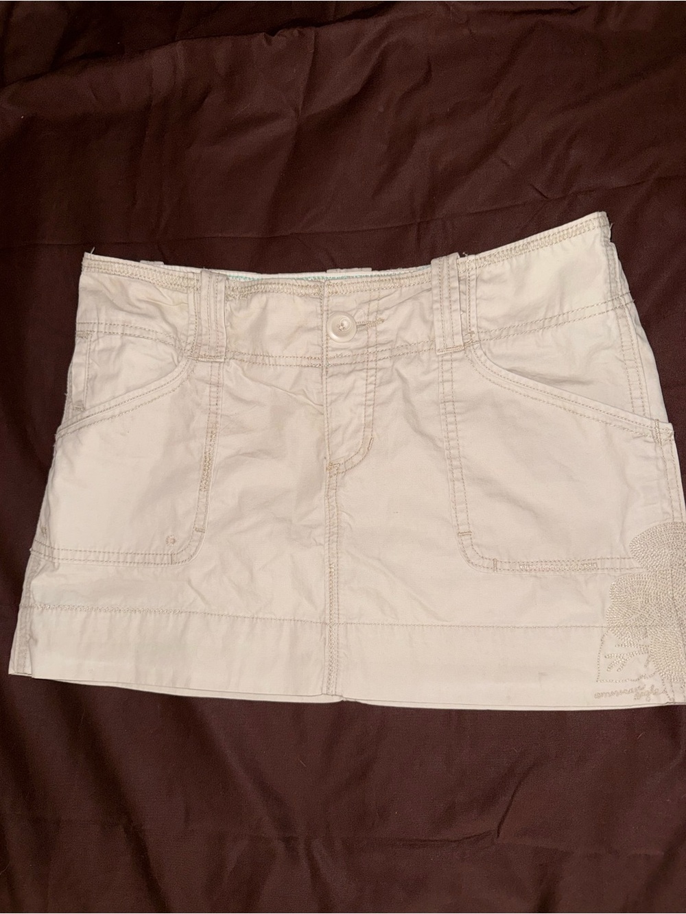 White American eagle mini skirt
